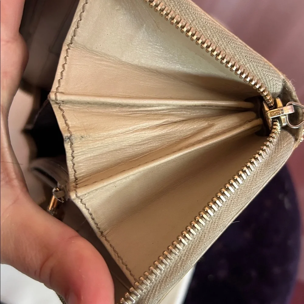 Gucci Guccissima zip-around long wallet - Picture 7 of 11